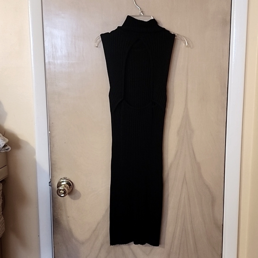 Bebe high neck,backless stretchy dress size M - Picture 2 of 4